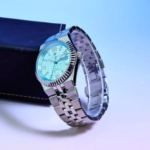 Relógio Masculino Vizzali Royale sky blue em pé de lado.