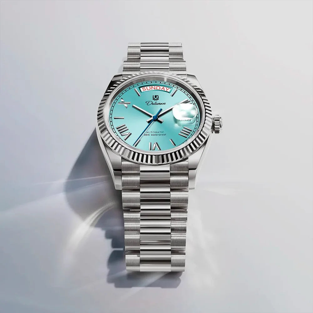 Relógio automático masculino London Sky Blue em composição de produto