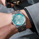 Relógio Masculino Vizzali Royale sky blue no braço.